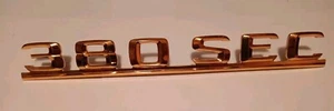 Mercedes 389SEC 380 SEC Emblem  Gold Plate Excellent 1268170915 - Bild 1 von 7