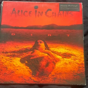 ALICE IN CHAINS - Dirt 180gm Music on Vinyl Super Rare Vinyl New & Sealed - Picture 1 of 8