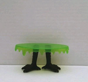 Monster High Doll G3 Coffin Bean with Spooky Cafe Green Monster Leg Coffee Table - Picture 1 of 9
