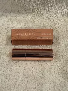 Anastasia Beverly Hills Stick Blush PINK DAHLIA Full Size Built In Brush BNIB - Picture 1 of 4