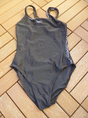 Arena Badeanzug - Gr. 40 - Bild 1 von 4