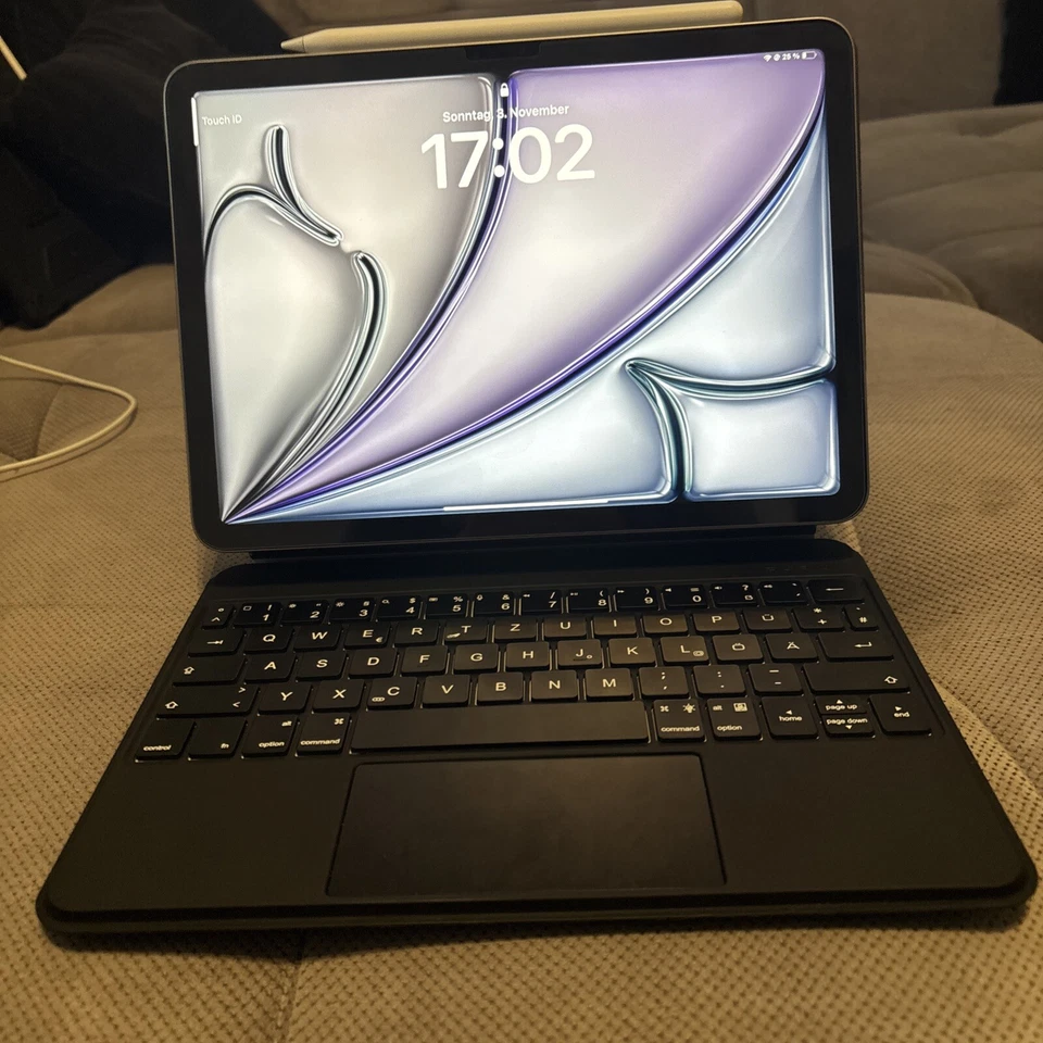 Magic Keyboard Wireless Case  - Bild 1 von 4