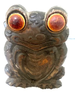 VTG 70S Metal Cast Iron SITTING TOAD Frog Napkin Holder Brown Crackle Glass Eyes - Picture 1 of 5