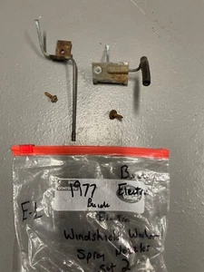 1977 Buick Electra WINDSHIELD WIPER WASHER FLUID SQUIRTER NOZZLES SET - Picture 1 of 4