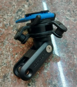 Quad Lock Fork Stem Mount With Viberation Dampner Without Single Bolt Base - Picture 1 of 5