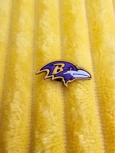 Baltimore Ravens NFL Team Kroko Schuh Anhänger - Fan Geschenk, - inspiriertes Accessoire - Bild 1 von 1