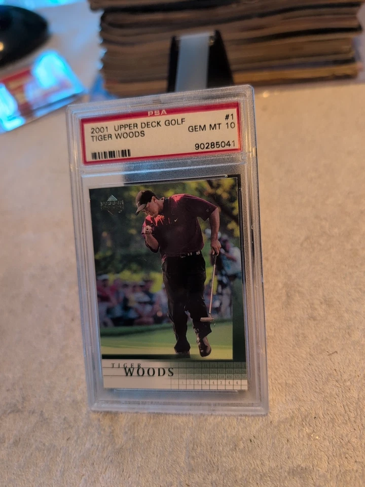 Tarjeta de novato 2001 Upper Deck Golf Tiger Woods #1 PSA 10 gemas como nueva patio Foto 1 de 2