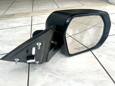 2023 Toyata Tundra Side Mirror (Right) - Image 1 of 4