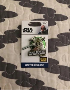 Star Wars Yoda 2020 May The Force Be With You CW Limited Edition Pin - Bild 1 von 1