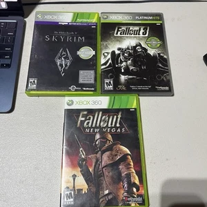 Fallout New Vegas, Fallout 3, Skyrim Game Bundle - Picture 1 of 12