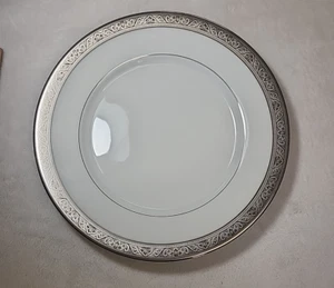 Philippe Deshoulieres Trianon Platinum Speiseteller ~neu~ - Bild 1 von 7
