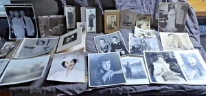 ~25 Vintage Antique Early 1900s Black & White Photograph Portraits Men Women - Picture 1 of 6