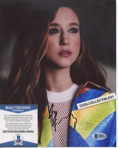 TAISSA FARMIGA “AMERICAN HORROR STORY" HAND SIGNED 8X10 PHOTO BAS "BECKETT COA" - Picture 1 of 1