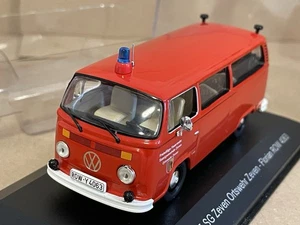 (T-10) IXO 1:43 VW Bus Bully Bomberos Zeven - embalaje original sin usar - Imagen 1 de 8