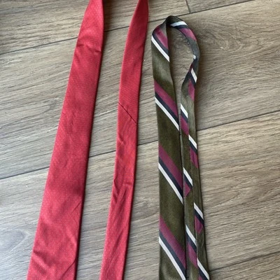 Lot of 2  Vtg Gloria Vanderbilt Mens Tie Multi Colored Silk Art Craft Fabric  - Image 1 of 4