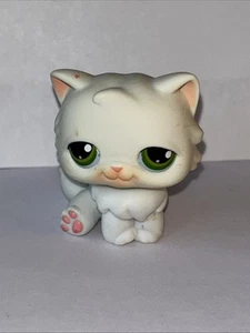 Littlest Pet Shop White Persian Cat Green Eyes #15 LPS Hasbro  - Imagen 1 de 3
