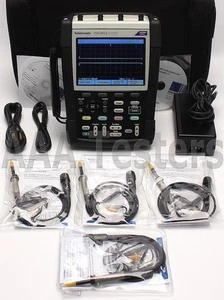Osciloscopio de cuatro canales Tektronix THS3024 200 MHz THS3024 THS 3024 THS3000 - Imagen 1 de 12