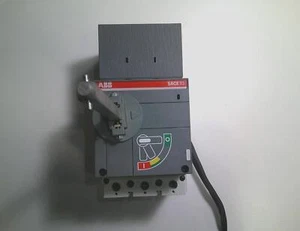 ABB S3H-D CIRCUIT BREAKER SACE S3 3POLE 225A 480VAC 500VDC W AUX - Picture 1 of 3