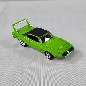 Hot Wheels Plymouth Superbird 2 puertas verde negro techo muscle car cc 2005 como nuevo  - Imagen 1 de 8