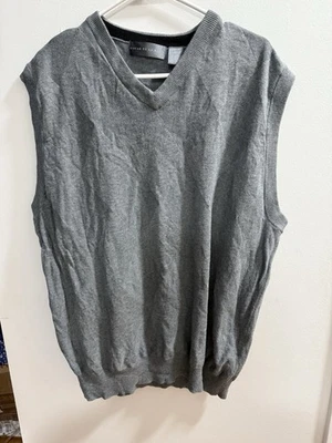 Chaleco Suéter Oscar De La Renta Para Hombres Talla XL Gris Cuello en V Foto 1 de 3