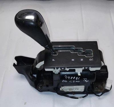 Chrysler 300 2005 06 07 palanca automática palanca de cambios de piso Foto 1 de 4