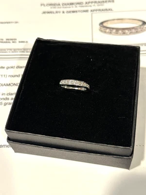 Alianza de boda de aniversario de diamantes y oro blanco de 14K de 3/4 quilates, talla 8 - ¡2.400K $! Foto 1 de 4