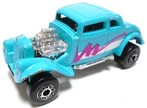 1982 MATCHBOX '33 WILLYS STREET ROD BLUE 1:50 DIECAST 3" CAR W/ PINK & WHITE - Picture 1 of 6