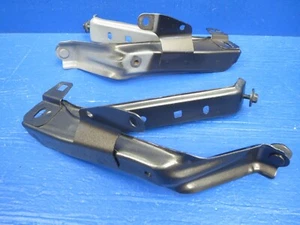 1997 TOYOTA 4RUNNER LEFT RIGHT FRONT FENDER BRACKET, BUMPER SIDE BRACKET OEM B5 - Picture 1 of 13