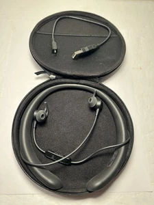 Auriculares inalámbricos de banda para el cuello Bose QuietControl 30 - negros - Imagen 1 de 15
