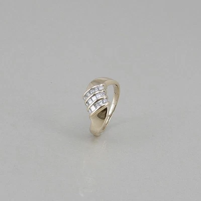 Ring  in 585/14k Gelbgold  mit 15 Princess Diamanten ca. 0,30 ct - Bild 1 von 4