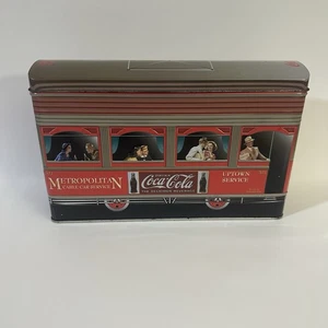 Coca Cola Tin Metropolitan Funivia Servizio Pop Pubblicità Da Collezione - Foto 1 di 9