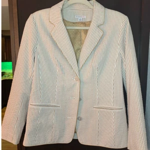 Isaac Mizhahi Live Cream Colored Pin Stripe Blazer- 6 - Picture 1 of 3