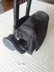 Ein G2 Transportwagen schwarz mit Koffer gebraucht verkauft wie er ist - Bild 1 von 4