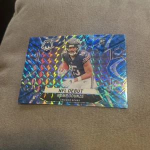 2024 Panini Mosaic NFL Debut Rome Odunze #281 Reactive Blue Mosaic Prizm (RC) - Picture 1 of 1