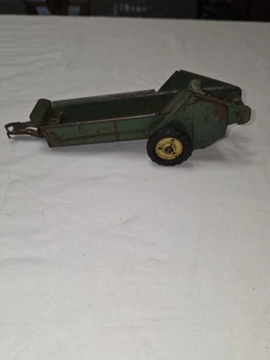 Espalhador de estrume vintage ERTL ESKA John Deere escala 1/16 anos 50 ou 60 - Imagem 1 de 4