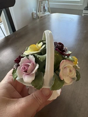 Aynsley England handmodellierter Bone China Blumenkorb - Vintage Porzellan - Bild 1 von 4