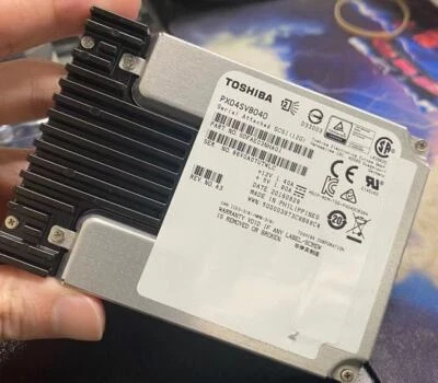 400GB Toshiba PX04SVB040 SAS MLC SSD Write-Intensive 2.5" Solid State Drive - Image 1 of 3