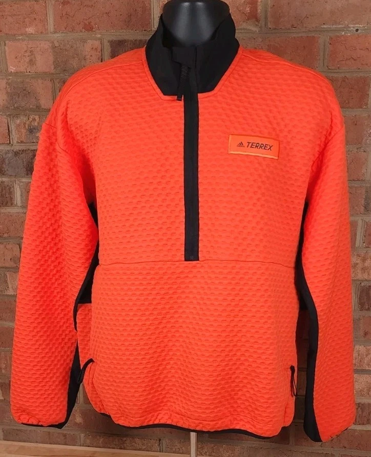 Adidas TERREX Utilitas Masculino Caminhada 1/4 Zíper Waffle Lã Impacto Laranja Grande  - Imagem 1 de 4