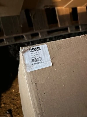 NEW OEM PACCAR Radiator Core & Tank Assembly, Standard Part# N3800003 - Image 1 of 2