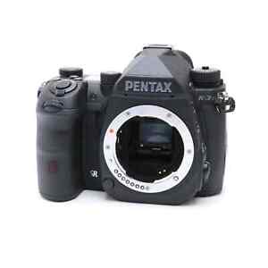 Boîtier d'appareil photo reflex numérique monochrome Pentax K-3 Mark III - presque comme neuf - nombre d'obturateurs 153