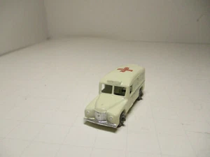 Moko Lesney Matchbox 14A V-1 Daimler Ambulance Restored rare Grey Metal Wheels - Picture 1 of 12