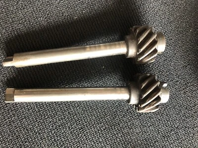 Volvo B 20 Distributor Drive Foto 1 de 3