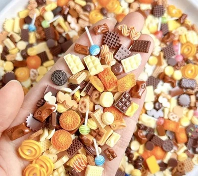 1:12 miniature dollhouse accessories huge lot / 100 Peice Set - Image 1 of 4