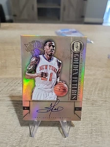 2012-13 Panini Gold Standard Iman Shumpert Rookie RC Golden Futures Auto Knicks - Picture 1 of 2