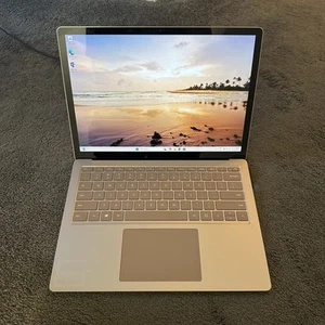 Microsoft Surface Laptop 3 13.5" 2K Touch i5-1035G7 8GB 256GB SSD Win11P Black - Picture 1 of 3