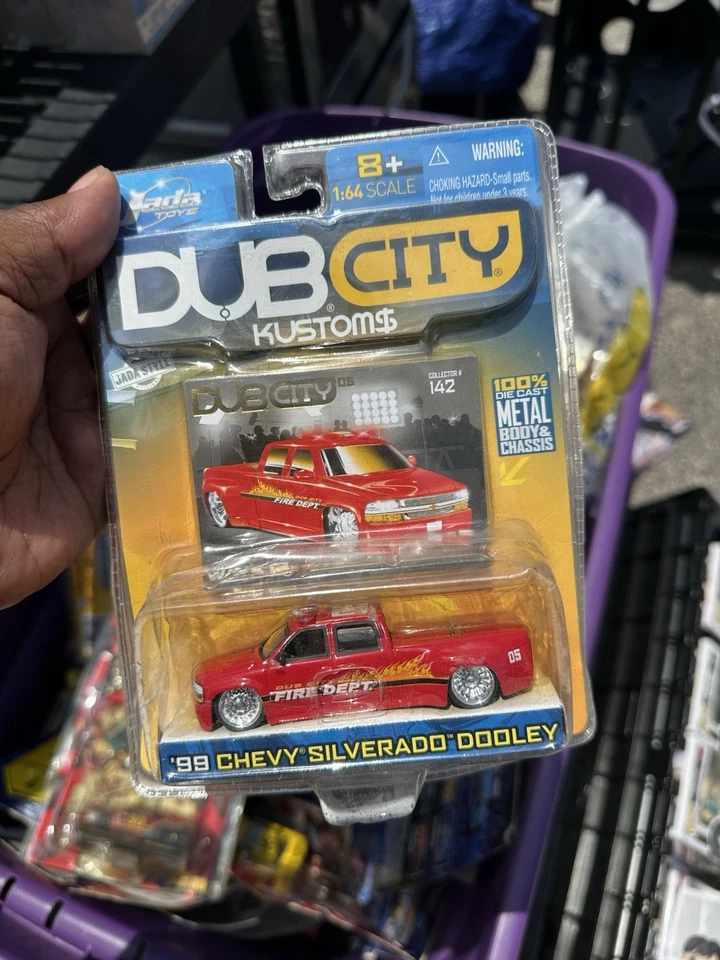 JADA DUB 1999 CHEVY SILVERDO DOOLEY FIRE DEPT. ГРУЗОВИК 1:64 WAVE 13 142 #78 - Изображение 1 из 4