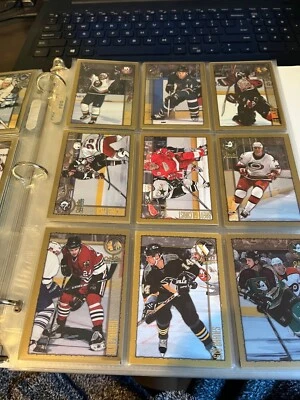 1998-99 O-Pee-Chee Chrome Complete set 0-242 - Image 1 of 3