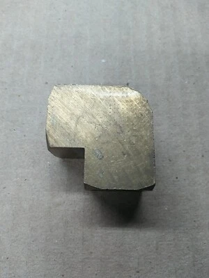 33500-08-08 Brass 90° Elbow Female 1/2 NPT to Female 1/2 NPT - Image 1 of 2