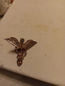 1pc Crystal Caduceus Pins Brooch Medicine Symbol Lapel Pin Brooche - Picture 1 of 5