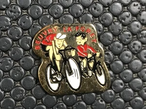 pin's pin BADGE VELO BICI BIKE BEUVRY LA FORET - Picture 1 of 1